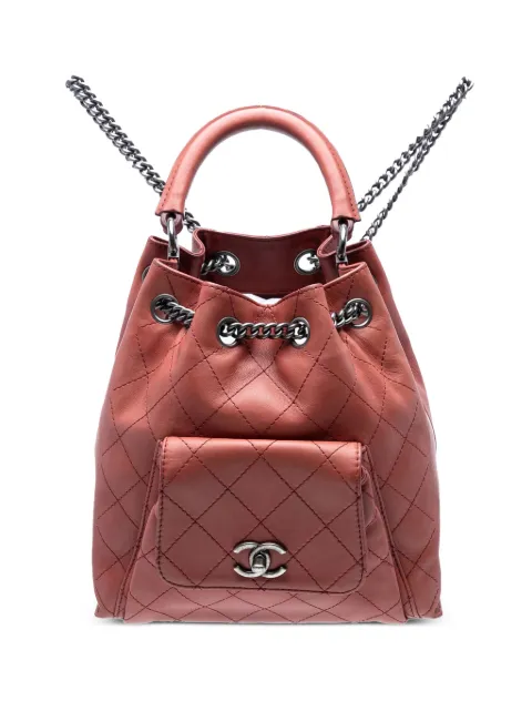 CHANEL Pre-Owned 2016-2017 Medium Stitched Calfskin Urban Luxury Drawstring backpack Red HGG1SVHMV5ZIWND8