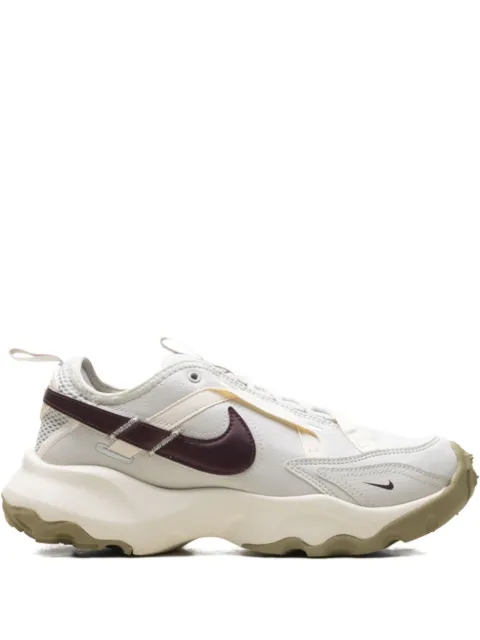Nike TC 7900 lace-up sneakers Neutrals DD9682