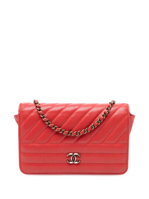 CHANEL Pre-Owned 2016-2017 Quilted Goatskin Diagonal Wallet On Chain crossbody bag Red 1KK5U6TLQGLN2B3C