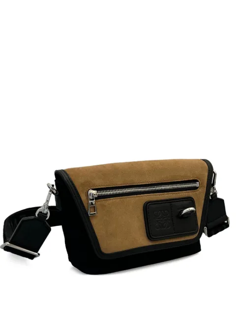 LOEWE mini Flex zip logo-patch messenger bag Brown CFLXPKPX01