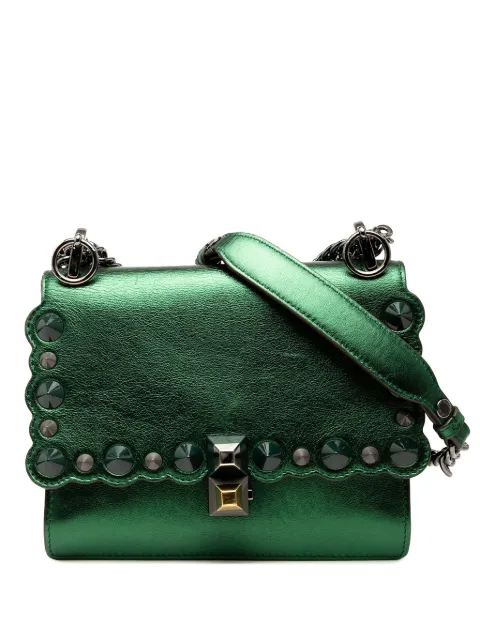 Fendi Pre-Owned 2010-2025 Small Leather Scalloped Kan I crossbody bag Green Z5UGDBTCWOAQUDNS