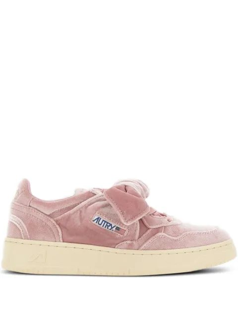 Autry Medalist bow-detail sneakers Pink AULWVF02