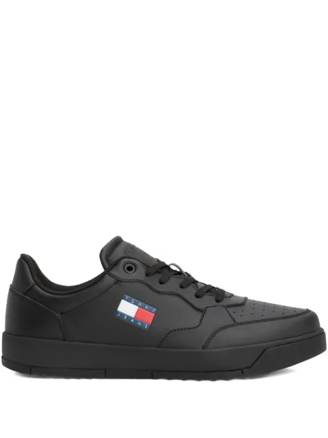 Tommy Hilfiger logo-patch sneakers Black EM0EM01397BDS
