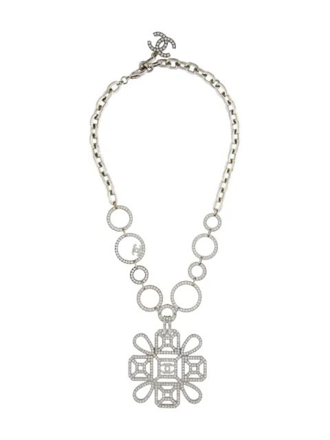 CHANEL Pre-Owned logo-charm necklace Silver DPBT8903