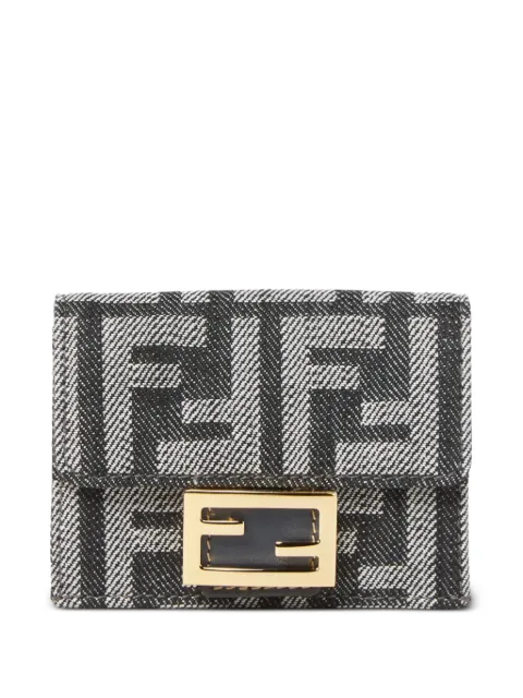 FENDI Baguette Micro tri-fold wallet Grey 8M0395AUT4