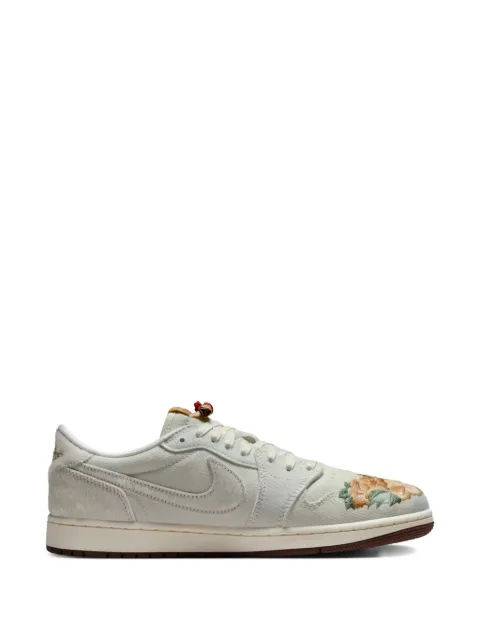 Jordan Air Jordan 1 floral-embroidered low sneakers White IQ1108