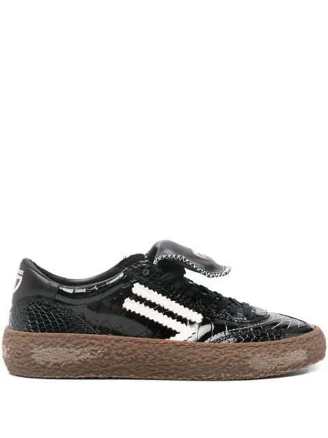 Puraai crocodile-embossed sneakers Black PU1405T008