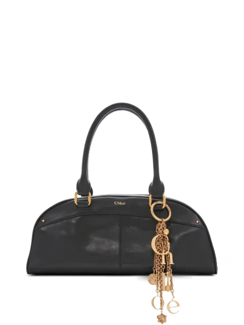 Chloé logo-charm shoulder bag Black CH26SS955Q86