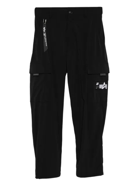 izzue logo cargo trousers Black IZXPTM00332X