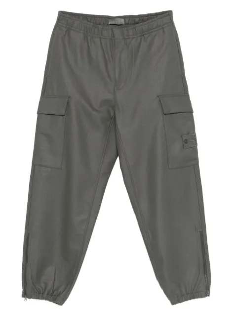 Stone Island logo-badge cargo pants Grey K2S153100021S0F24