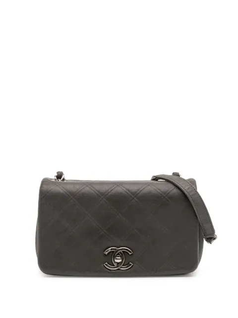 CHANEL Pre-Owned 2013-2014 Diamond Embossed Calfskin New Chic Flap shoulder bag Grey S9KHUPBWPEG8SSC8