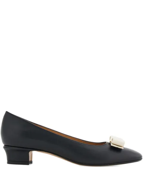 Ferragamo Vara bow-detail block-heel pumps Black 790843