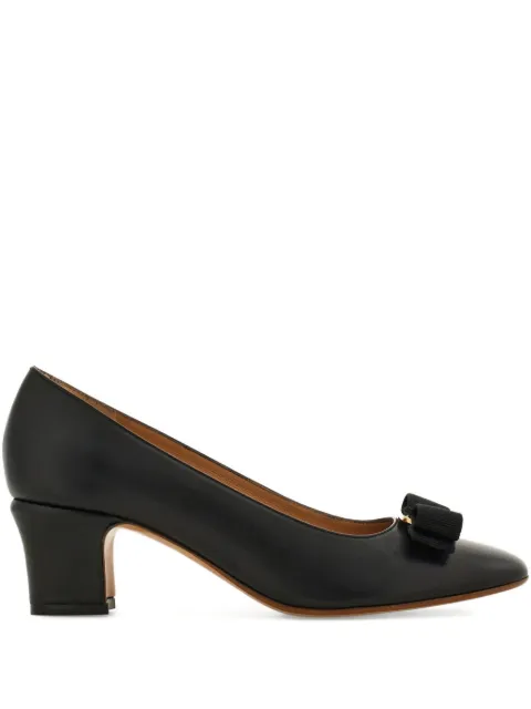 Ferragamo Vara bow block heel pumps Black 791509