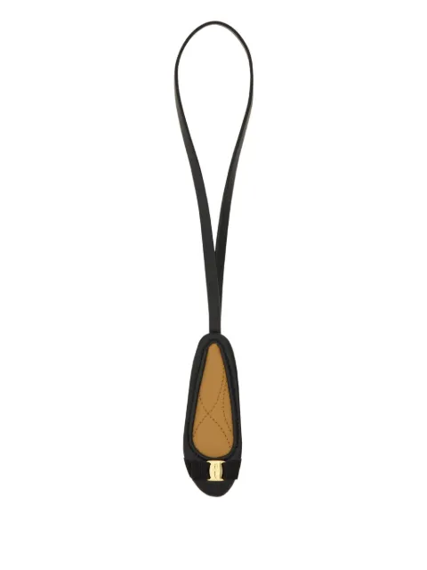 Ferragamo Varina charm Black 790780