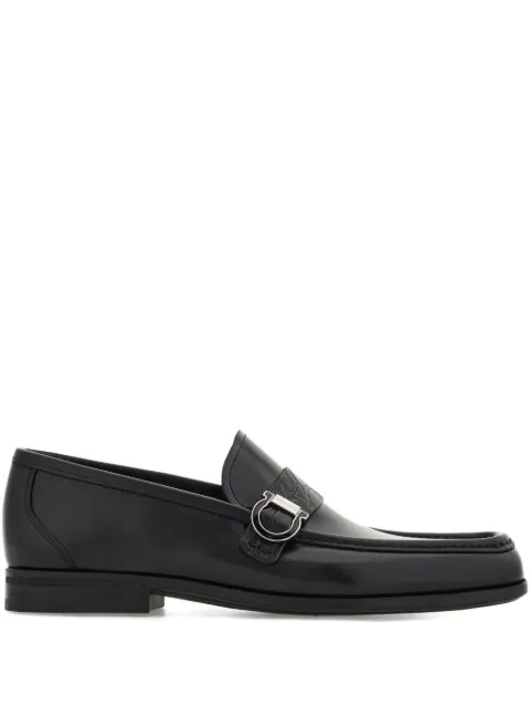 Ferragamo Gancini saddle-strap loafers Black 789591