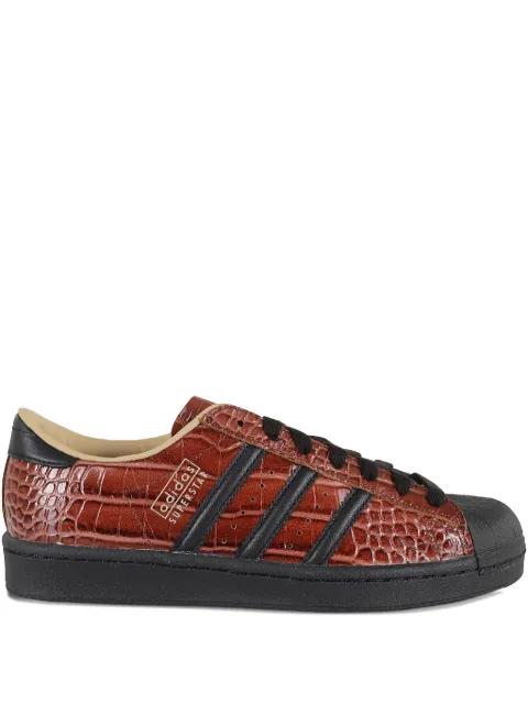adidas Superstar embossed sneakers Brown JQ3258D097