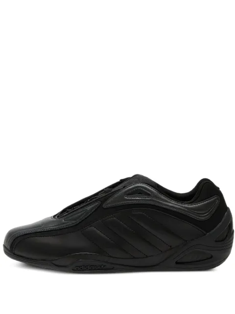 adidas Adiracer GT lace-up low-top sneakers Black JQ5758