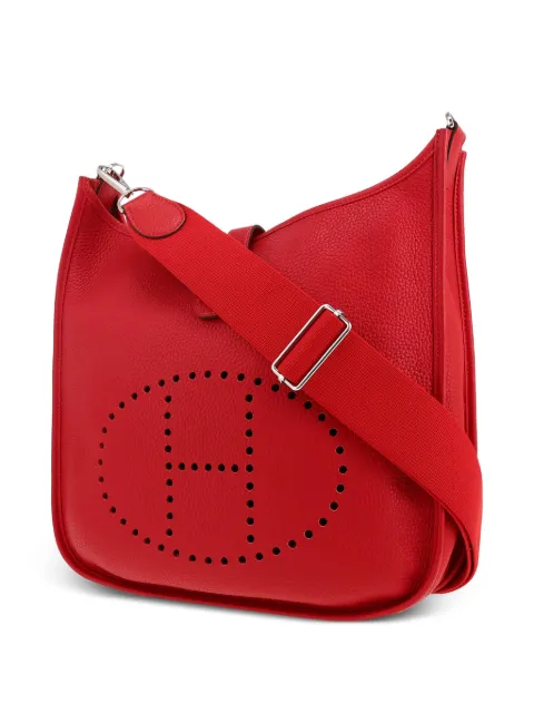 Hermès Pre-Owned 2017 Evelyne III perforated shoulder Bag Red 414616