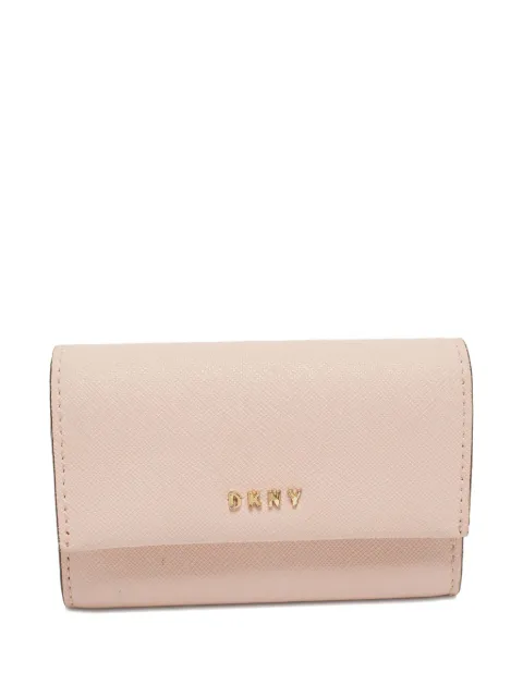 DKNY logo-lettering wallet Pink 886341
