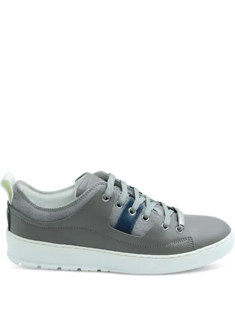 Christian Dior Pre-Owned logo-plaque sneakers Grey MRPPUGBSH120234M