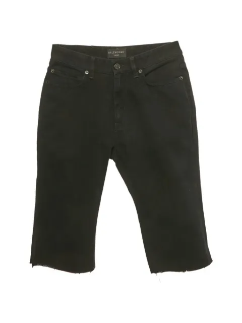 Balenciaga Pre-Owned raw-edge denim shorts Black 1177621