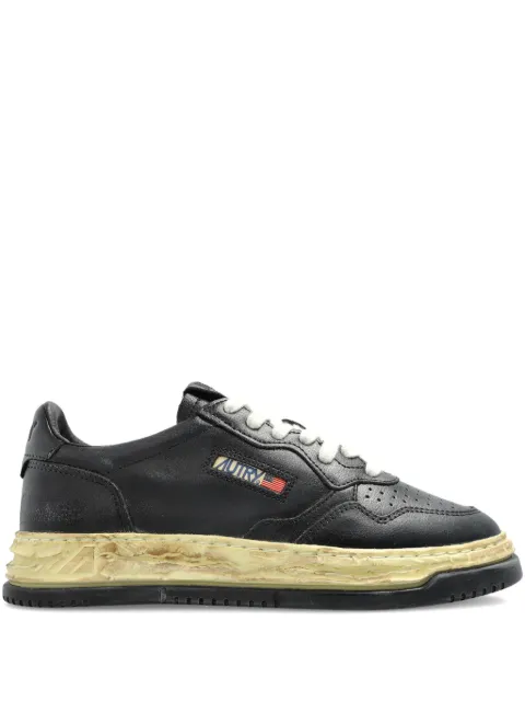 Autry leather distressed-sole sneakers Black AVLWMMY2