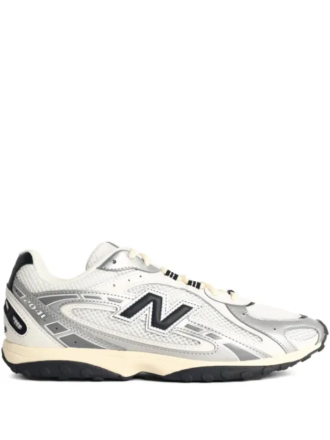 New Balance 204 logo-patch sneakers White U204LSWD
