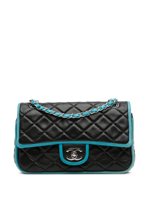 CHANEL Pre-Owned 2006-2008 Medium Classic Bicolor Quilted Lambskin Double Flap shoulder bag Blue JAOA4TYGL8V2EXPO