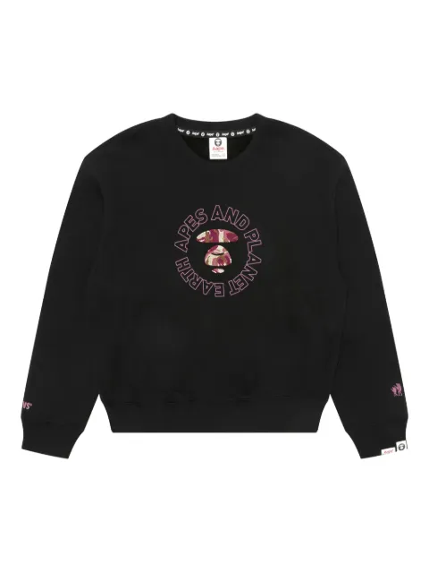 A BATHING APE® camouflage-embroidered sweatshirt Black ASWD318XXP