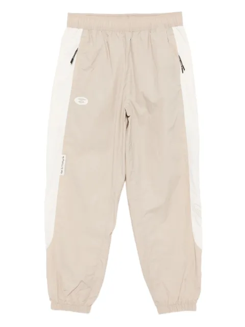 AAPE BY *A BATHING APE® logo-embroidered trousers Neutrals APTC639XXP