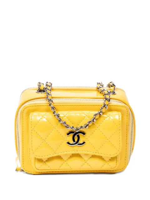 CHANEL Pre-Owned 2010s quilted chain bag Yellow 20947743