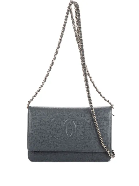 CHANEL Pre-Owned 2000 logo-embossed shoulder bag Blue 17486937