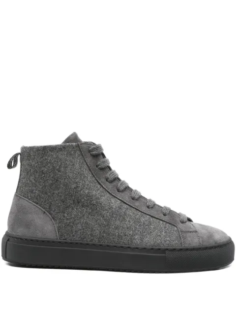 Doucal's suede lace-up sneakers Grey DD8824ERICPF724NN03