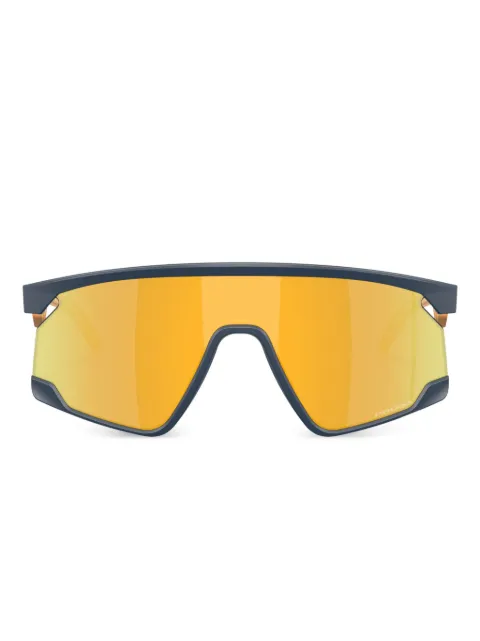 Oakley BXTR oversized-frame sunglasses Blue OO9280928020