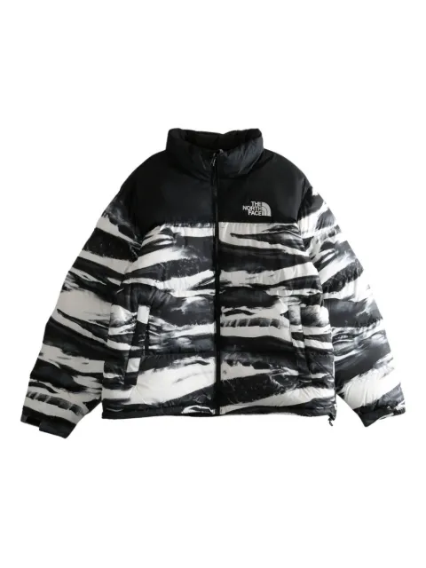The North Face wave-print puffer jacket Black NF0A8D16DJI1