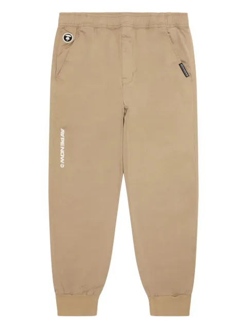 AAPE BY *A BATHING APE® ape head logo-plaque regular trousers Brown APT6900XXP