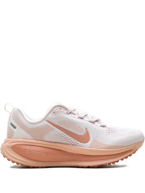 Nike Vomero 18 "Light Soft Pink/Light Madder Root/Arctic/Orange Madder Root" sneakers White HM6804