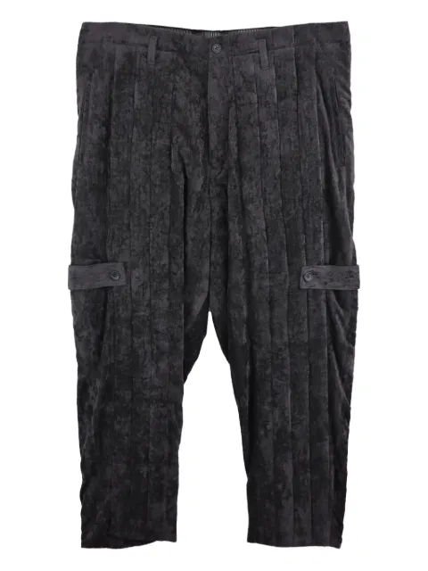 Yohji Yamamoto pleated cargo-pocket drop-crotch trousers Black HLP17314