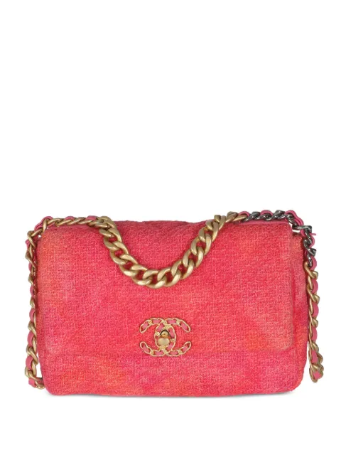 CHANEL Pre-Owned 2020 medium tweed quilted 19 shoulder bag Pink 146475