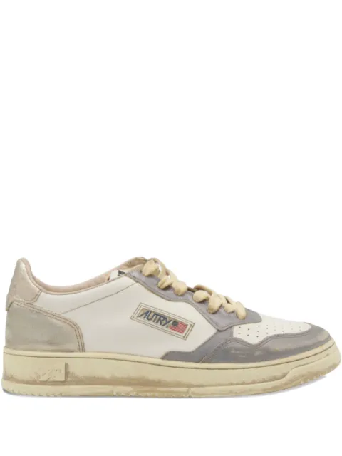 Autry Medallist lace-up leather sneakers White AVLMMT09