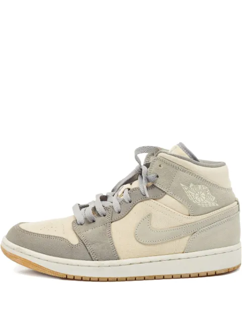 Jordan Air Jordan 1 suede high-top sneakers Grey 1149475