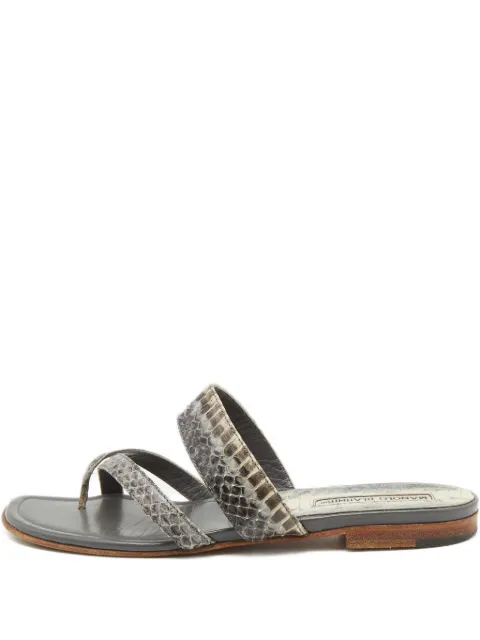 Manolo Blahnik Susa flat sandals Grey 1117140