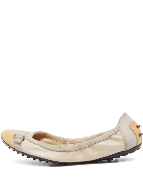 Tod's Vintage pre-owned buckle-detail ballet flats Neutrals 801219
