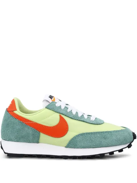 Nike Daybreak swoosh-detail sneakers Green BV7725