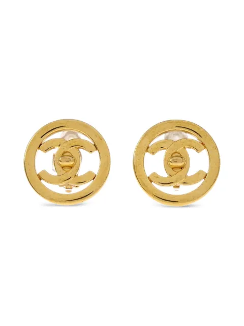 CHANEL Pre-Owned 1997 Turnlock clip-on earrings Gold ER176977