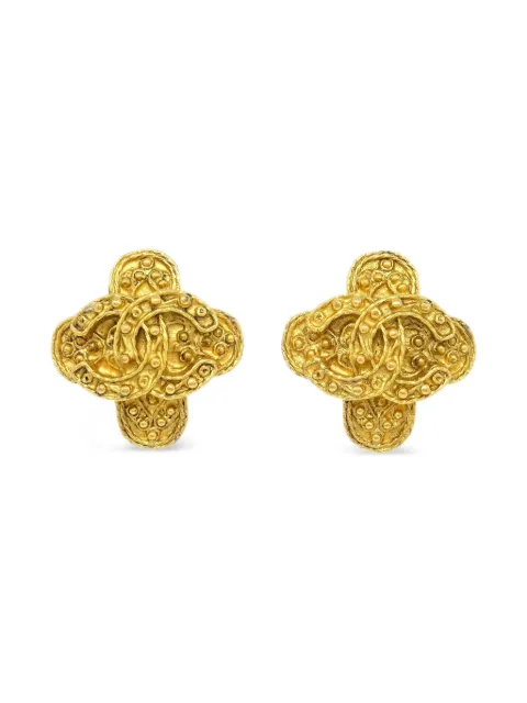 CHANEL Pre-Owned 1994 Interlocking CC clip-on earrings Gold ER165793