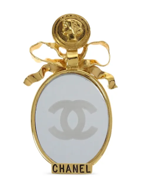 CHANEL Pre-Owned 1990-2000s bow-detail mirror brooch Gold B165835