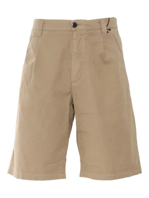 C.P. Company pleated pocket shorts Neutrals 18CMBE277A110340O