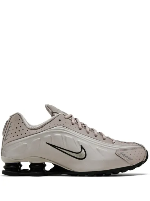 Nike shox r4 trainers Grey IH0265