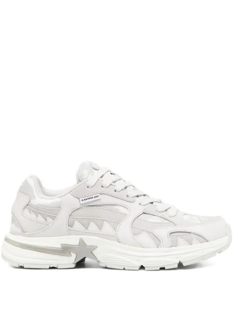 A BATHING APE® star-embellished trainers White 001FWL301319M